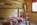 Chambre 2  / rez de chaussée / lits superposés (2x190)